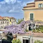 Ambasciata Relais Bed & Breakfast 4*