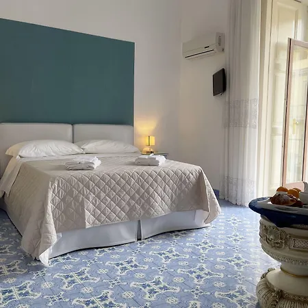 Oda ve Kahvaltı Ambasciata Relais 4*
